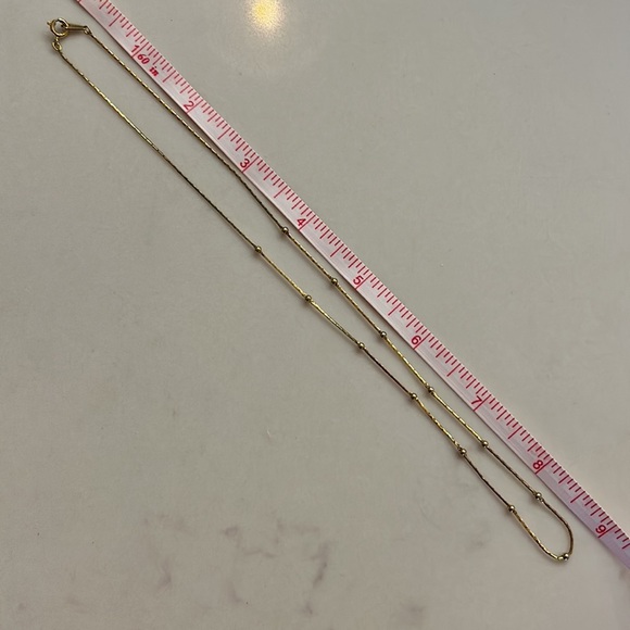 Gold Chain - Picture 3 of 3